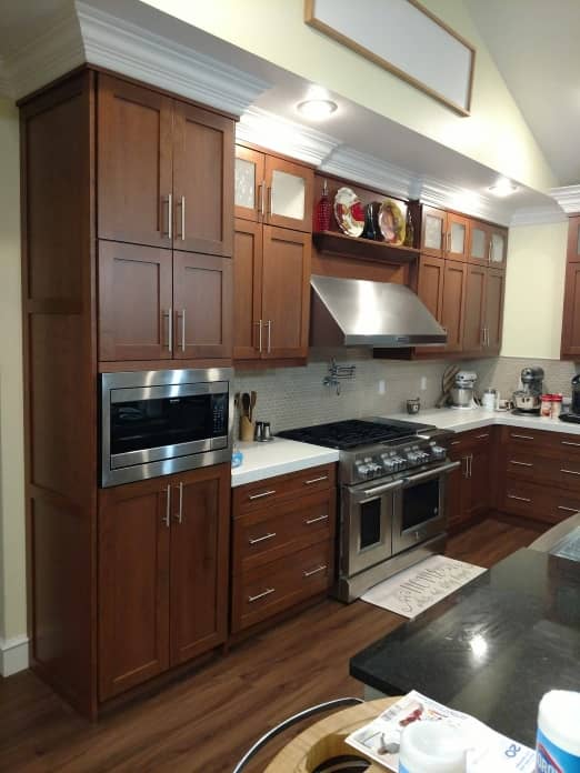 dark stained kitchen cabinets